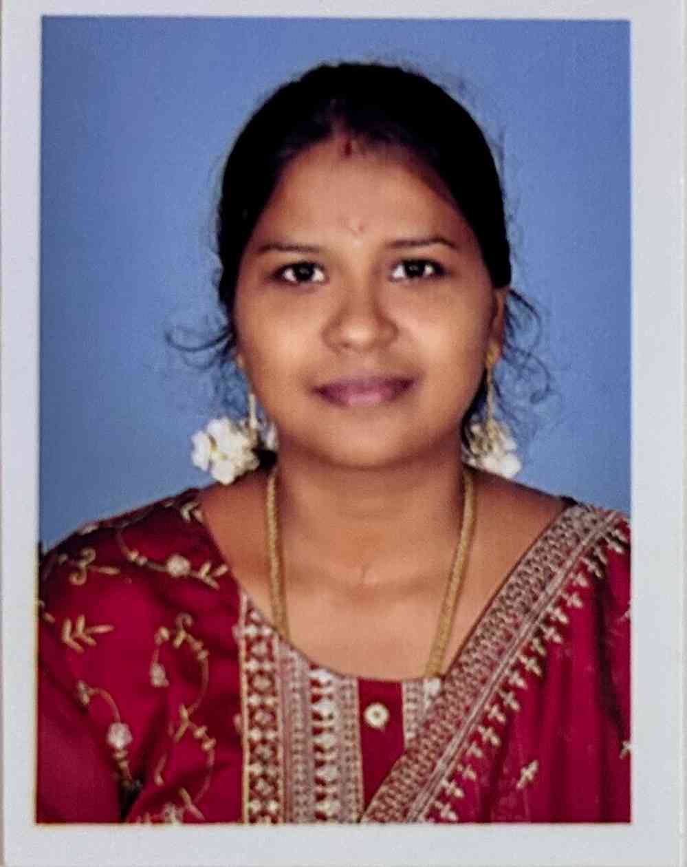 Mrs.Vinopriya R